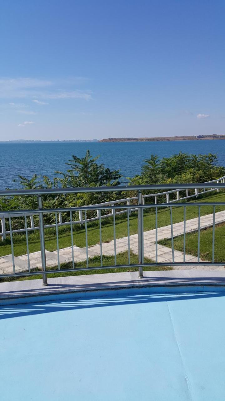 Blue Bay Palace Apart Complex Pomorie Exterior photo